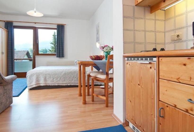 Отель Haus Christina