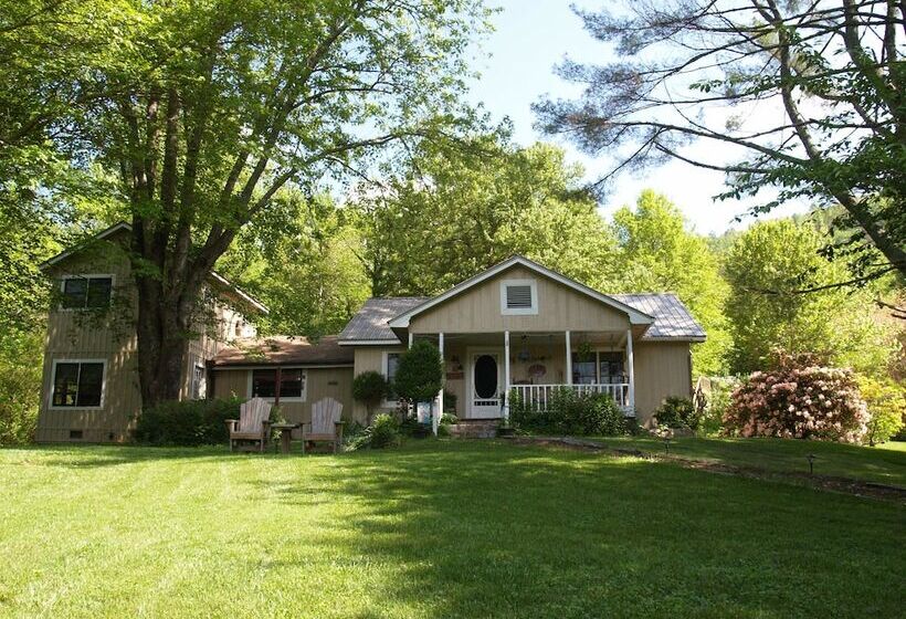 호텔 Henson Cove Place Bed And Breakfast W/cabin