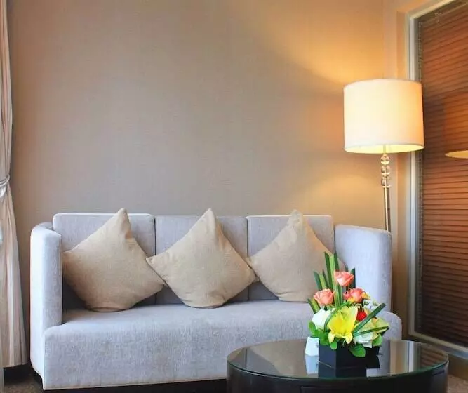 Jiaxin Conifer Hotel Shunde