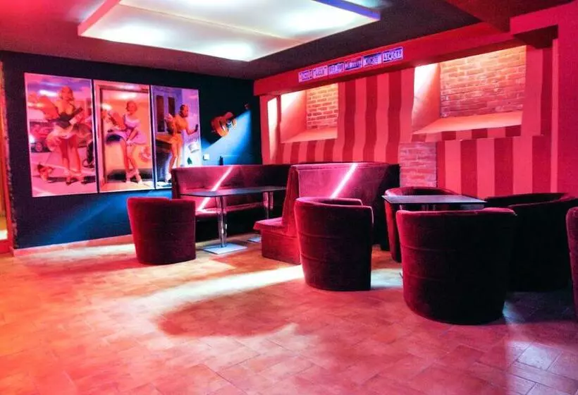 ホテル Komoda Club Residence