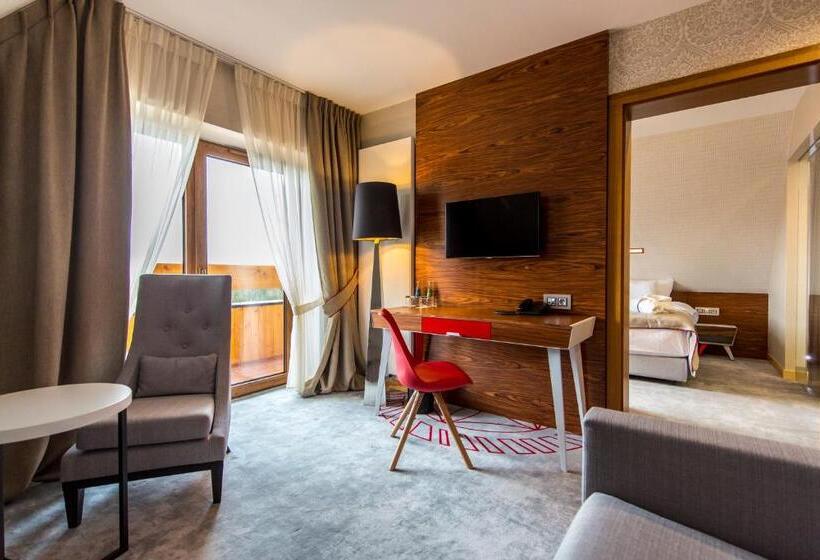 هتل Kopieniec Fizjo  Med & Spa