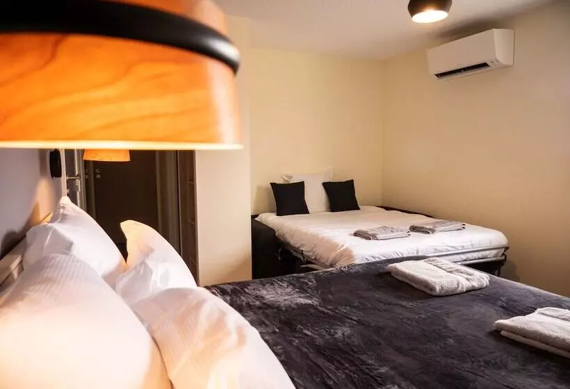 Hotelli Logis Hôtels Le Saint Pierre