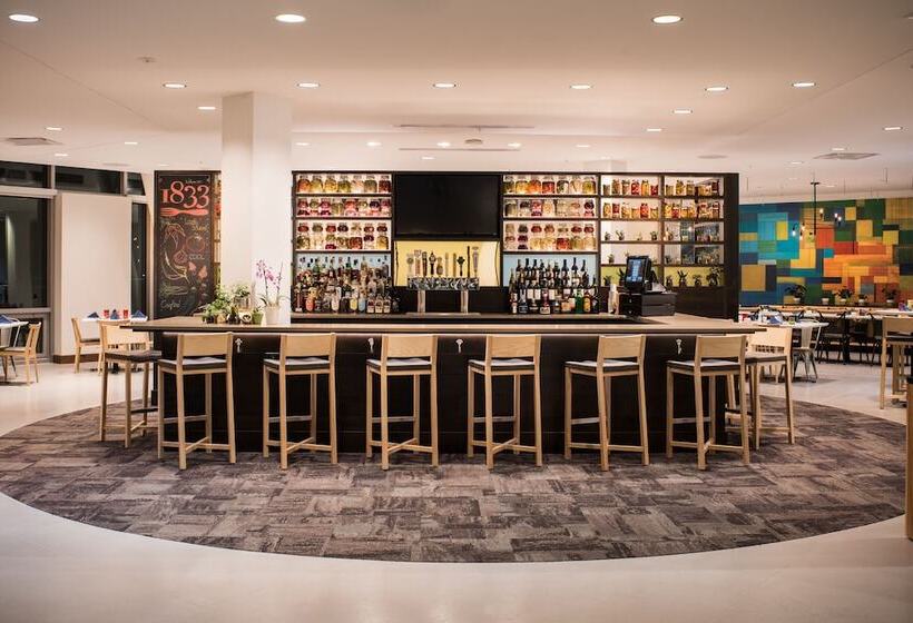 The Hotel At Oberlin