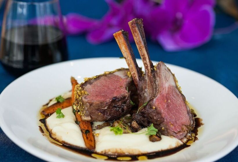 The Hotel At Oberlin