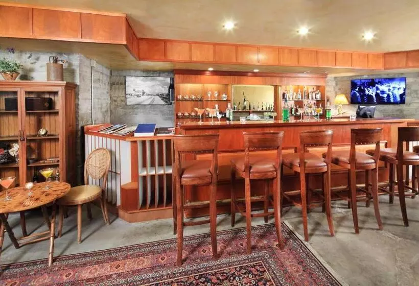 Hotelli The Grape Leaf Inn