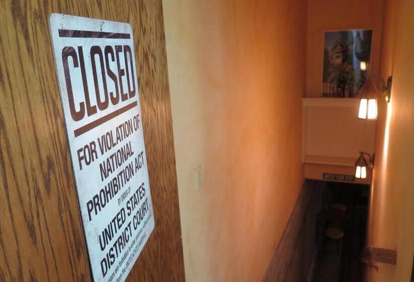 בית מלון כפרי The Grape Leaf Inn