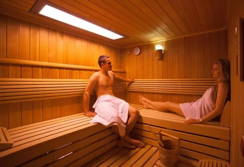 هتل Trofana Wellness & Spa