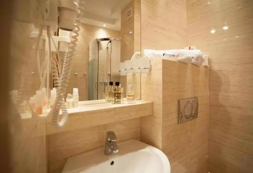 هتل Trofana Wellness & Spa