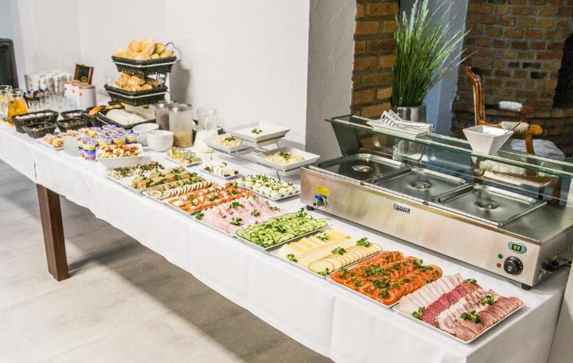 ホテル Willa Koala