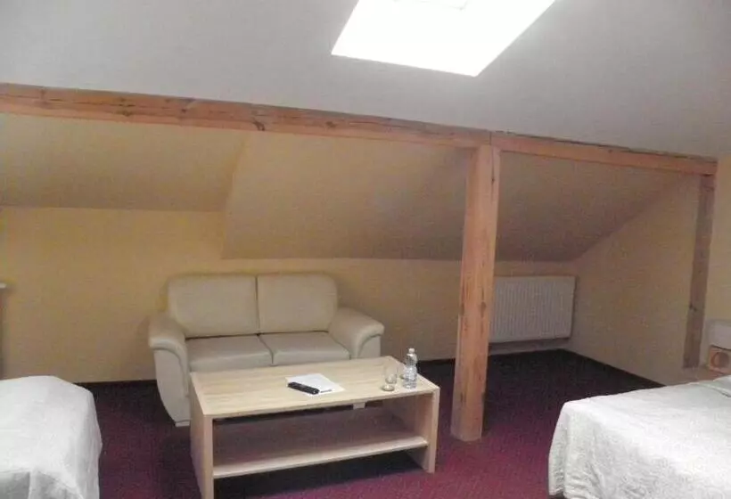 Motel Tower