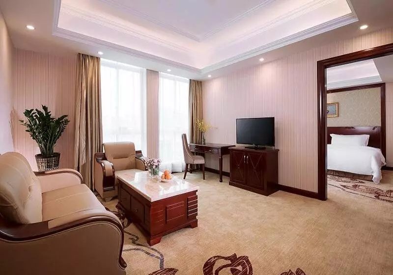 Vienna Hotel Guangzhou Dongpu Bus Station