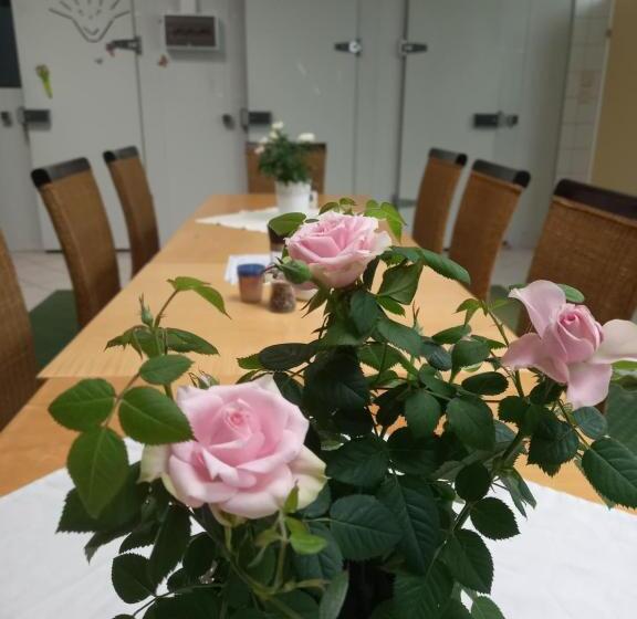 住宿加早餐 Zweibettzimmer Am Bauernhof Mit Tieren