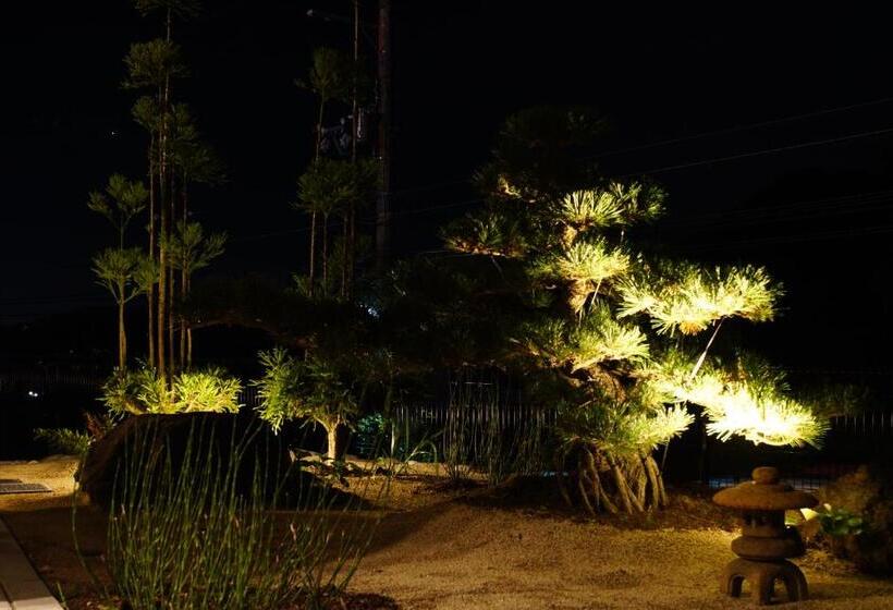 هتل 京ごはんと露天風呂の宿 ゆのはな 月や