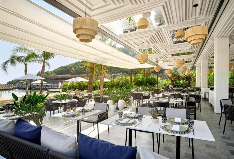 Hotel Caja By Maxx Royal