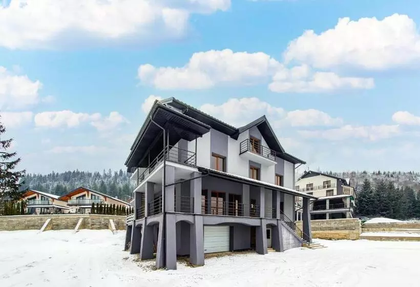 Hotelli Family Residence