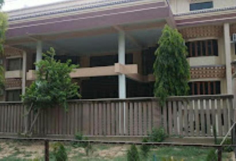 Hotel Mahayana Bodh Gaya