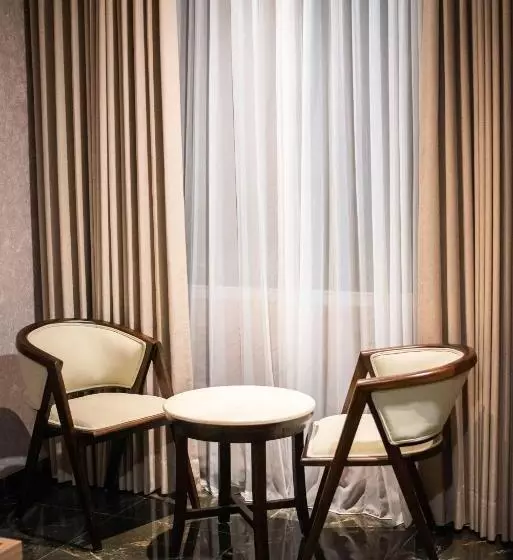 Hotelli Taman Prakerti Bhuana