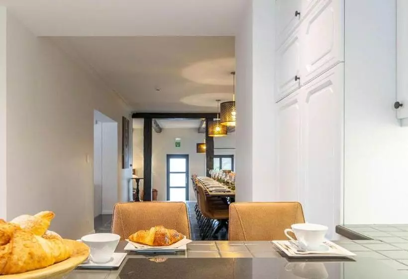 هتل Villas Seven Les Chambres