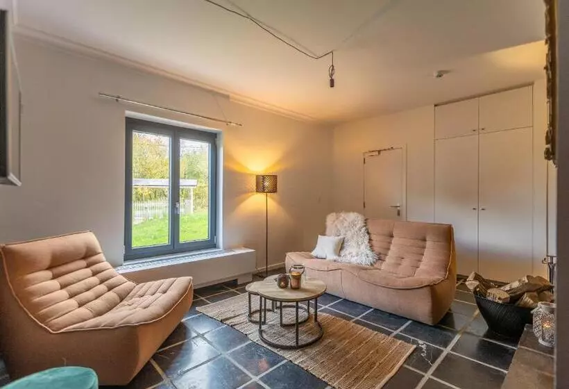 هتل Villas Seven Les Chambres