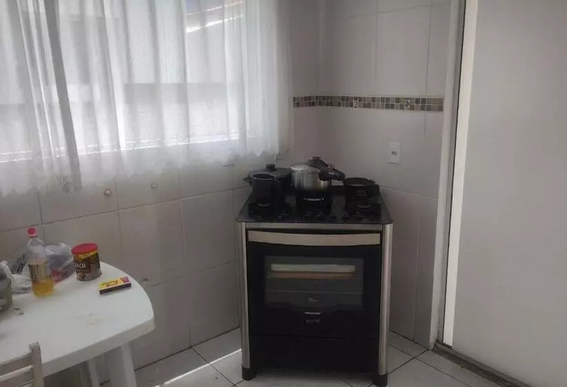 ペンション Casa De Hóspedes Nos Carianos Perto Do Aeroporto