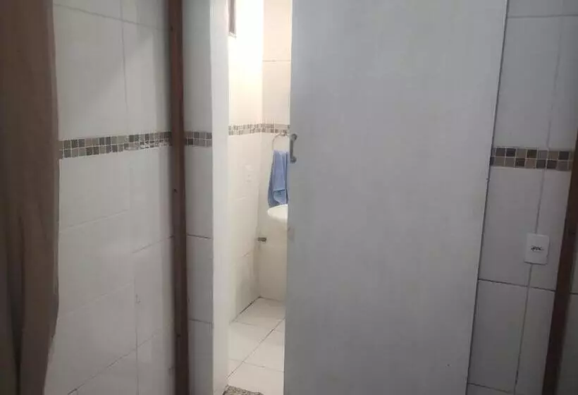 ペンション Casa De Hóspedes Nos Carianos Perto Do Aeroporto
