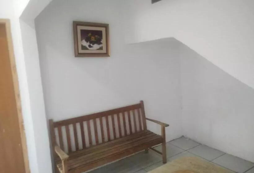 ペンション Casa De Hóspedes Nos Carianos Perto Do Aeroporto