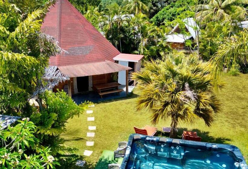 پانسیون Cheratof