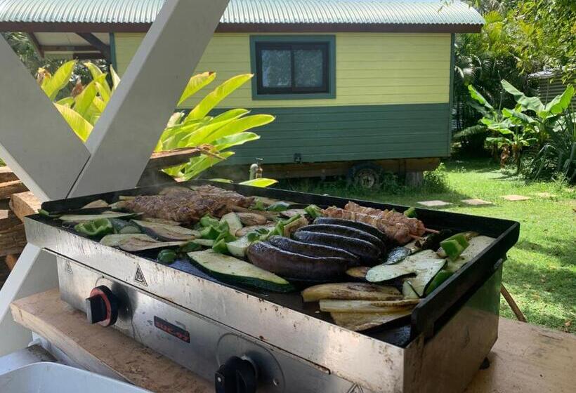 پانسیون Cheratof