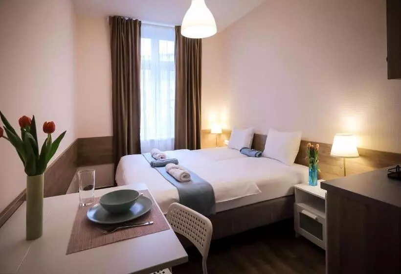 پانسیون East Station Comfort Plus