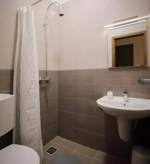 پانسیون East Station Comfort Plus