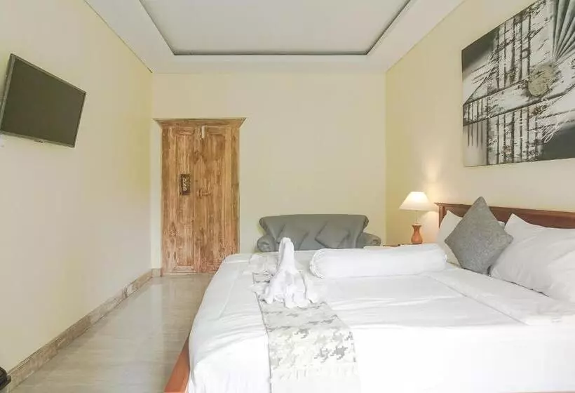 ペンション Giri Krisna Guest House