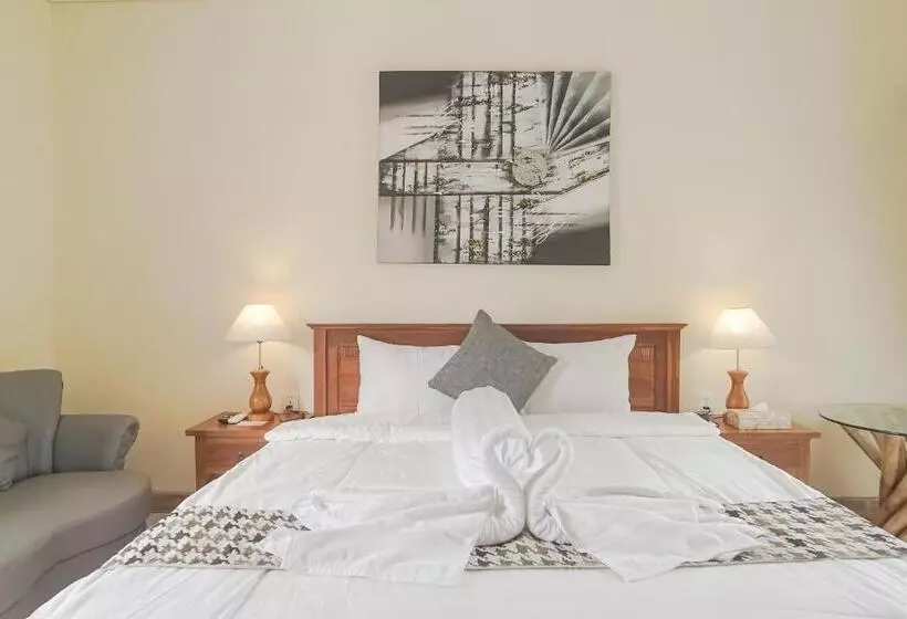 ペンション Giri Krisna Guest House