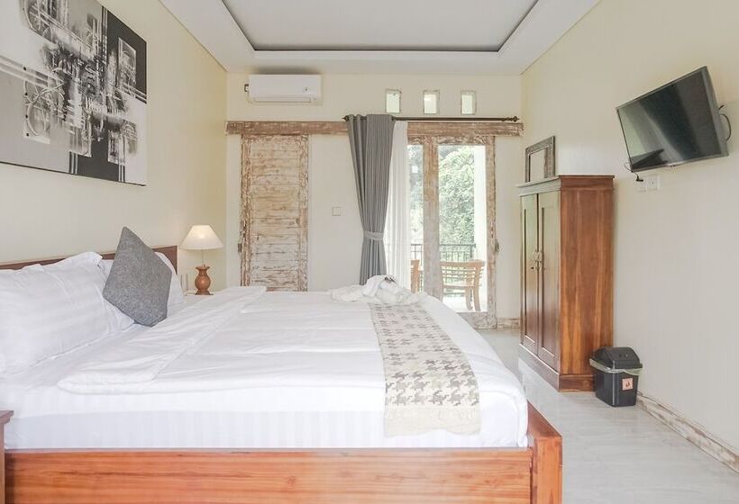 膳宿费 Giri Krisna Guest House