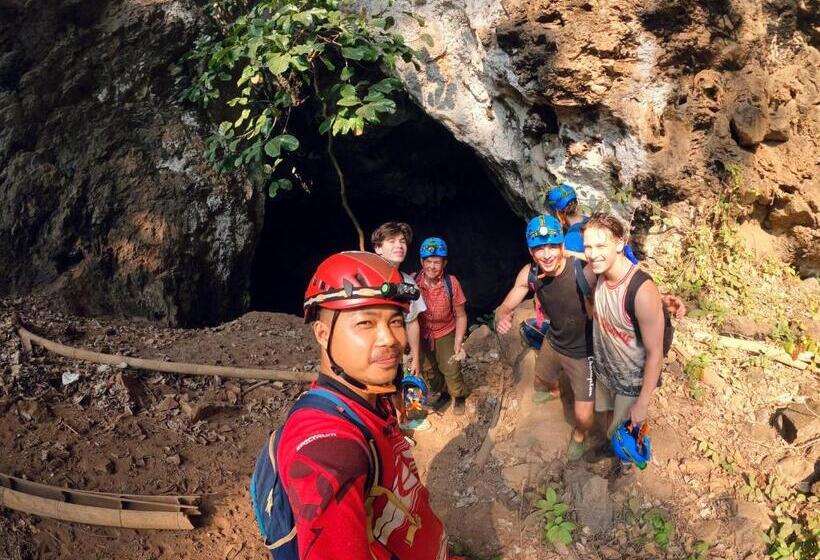 Retkeilymaja Gj Tour