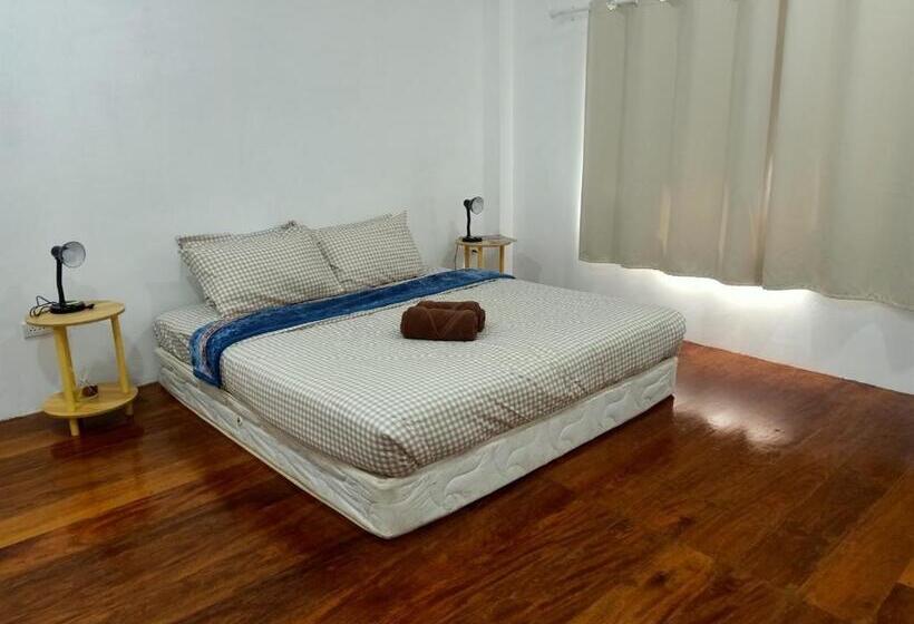 Retkeilymaja Gj Tour