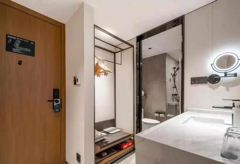 Atour Hotel Fuzhou Jinshan Aegean Sea