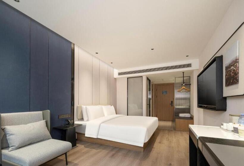 Atour Hotel Fuzhou Jinshan Aegean Sea