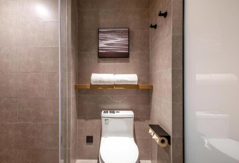 Atour Hotel Fuzhou Jinshan Aegean Sea