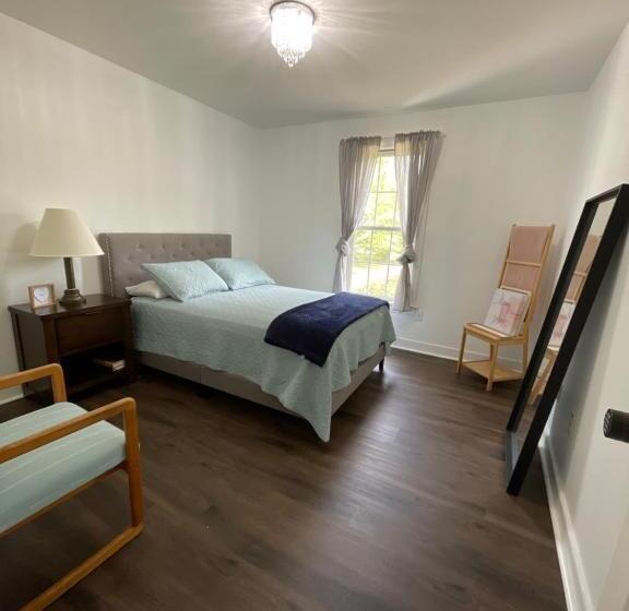 Bed and Breakfast Health Heal Happiness Retreat