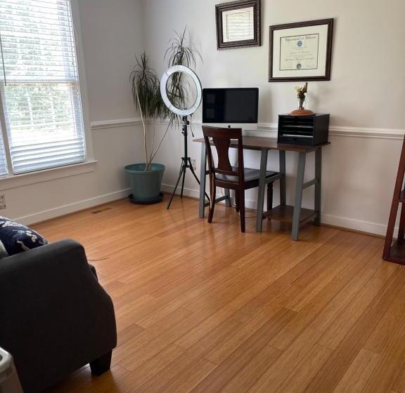 Bed and Breakfast Health Heal Happiness Retreat