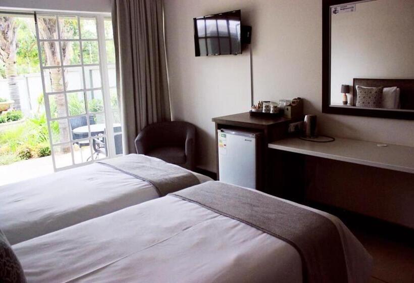 تختخواب و صبحانه Letsema Guest House Klerksdorp