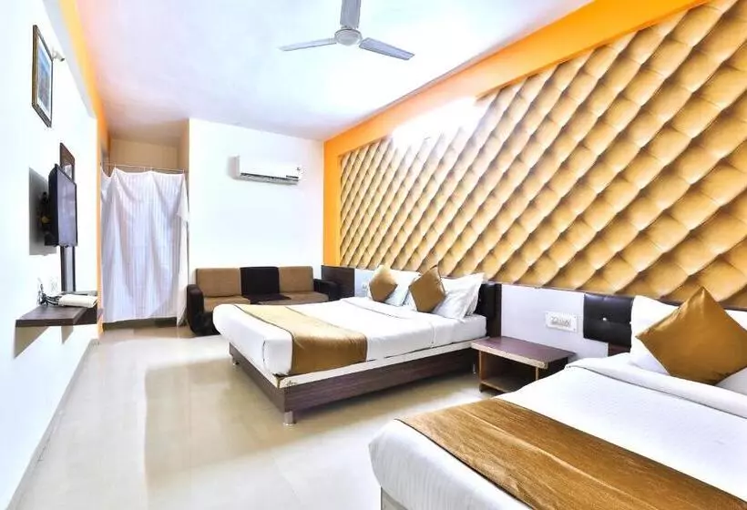 ホテル Nilkanth,ahmedabad
