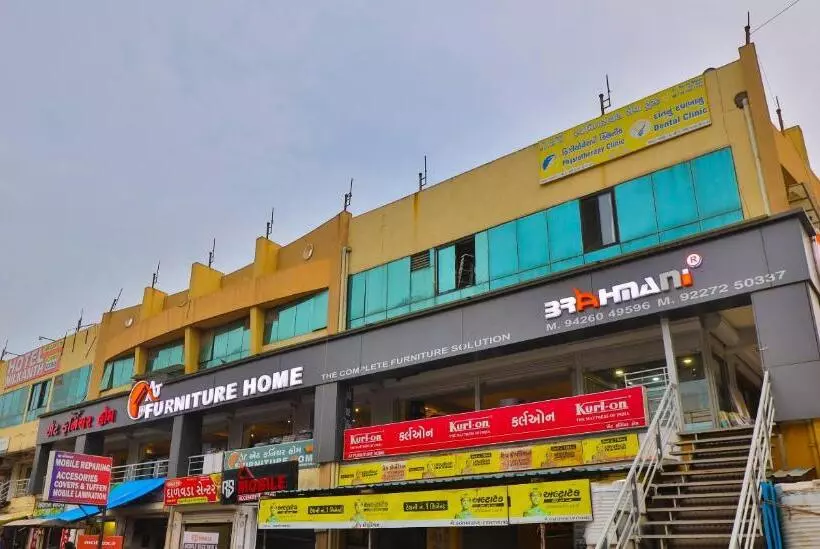 ホテル Nilkanth,ahmedabad