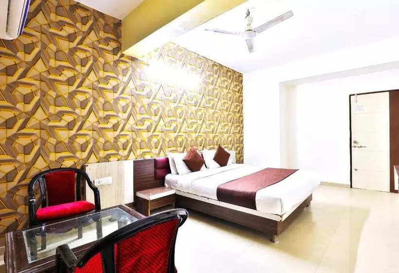 ホテル Nilkanth,ahmedabad