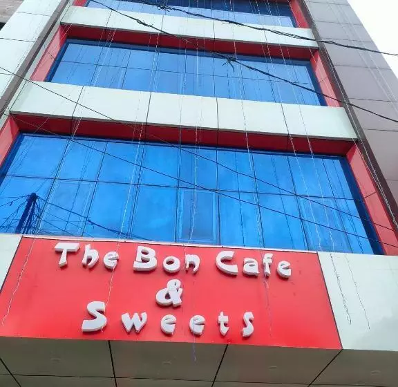 ホテル Rishabh And Banquet Hall