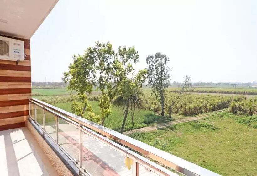 Oyo Hotel Safari Inn