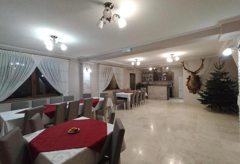 پانسیون Casa Vânătorilor