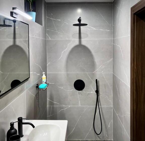 Pensione туйковата стая The Tuikov Home Room