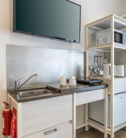 پانسیون Studio 31 With Kitchenette At The New Olo Living