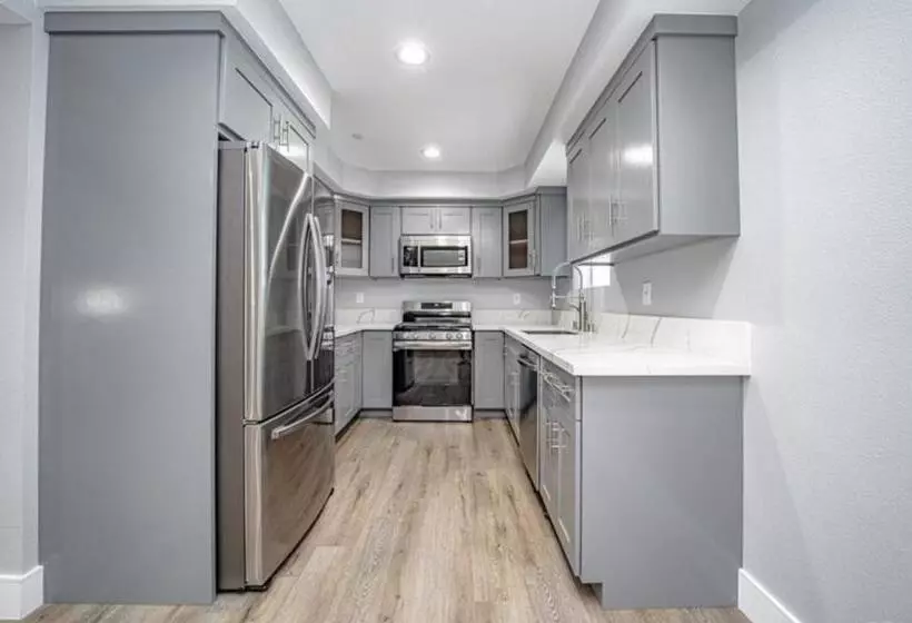 Retkeilymaja Green Homestay Address Changed